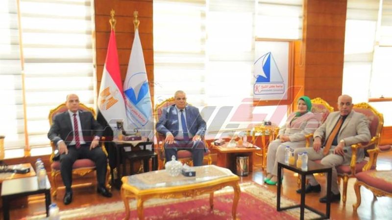 محافظ كفرالشيخ وقيادات