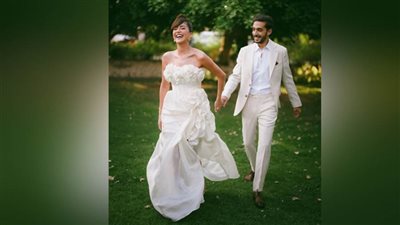 بفستانٍ أبيض مزين بالورود.. مروة أنور تحتفل بخطبتها 