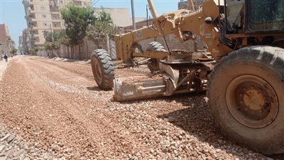 بالصور.. محافظ الغربية يتابع أعمال توسعة ورصف شارعي الجمهورية والجيش بالسنطة