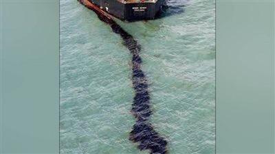 البيئة الكويتية: السيطرة على بقعة التسرب النفطي مقابل رأس جليعة