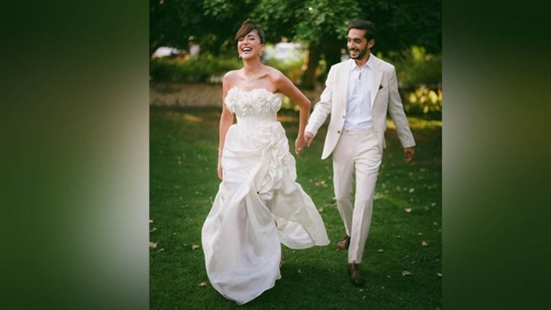 مروة أنور تحتفل بخطوبتها