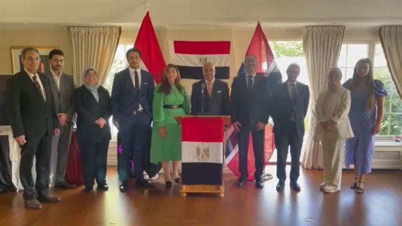 اثناء الاحتفال