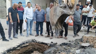 محافظ البحيرة توجه بسرعة معالجة هبوط أرضي بسيط بأحد شوارع حوش عيسى