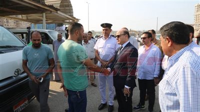 محافظ كفر الشيخ يناشد المواطنين الإبلاغ عن مخالفات التعريفة المقررة