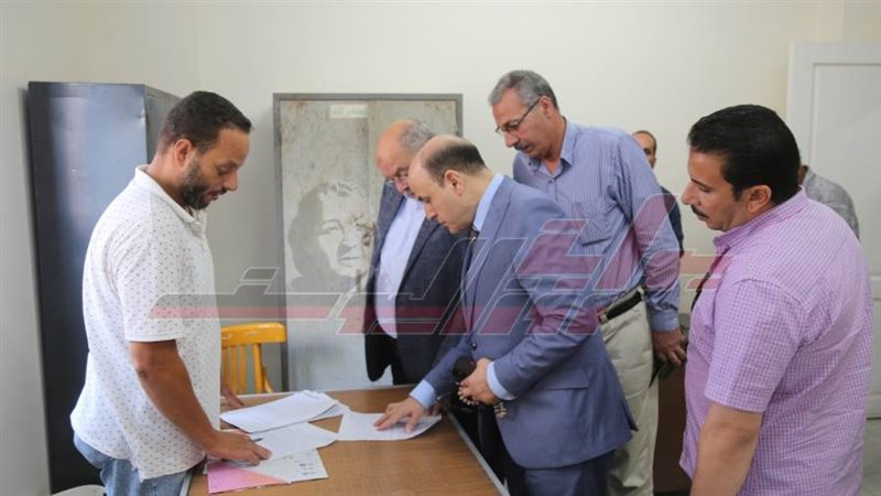 جولة المحافظ