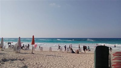 مرسى مطروح تستقبل زائريها بالشواطئ الآمنة ومنع نزول البحر بالأبيض وأم الرخم وعجيبة