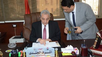  بالصور.. محافظ الغربية يعتمد تخفيض الحد الأدنى للقبول بالثانوي العام والفني