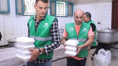 2000 كرتونة مواد غذائية على الأسر الأكثر احتياجًا بالبحيرة ضمن حملة 