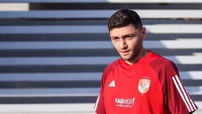 نيديفد يرفض الإعارة ويتمسك بالرحيل