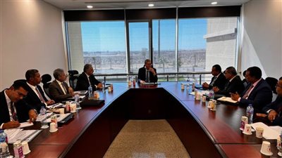 وزير البترول يتابع معدلات إنتاج الصحراء الغربيه وسيناء