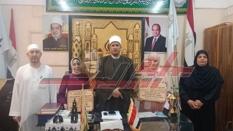 خلال التكريم