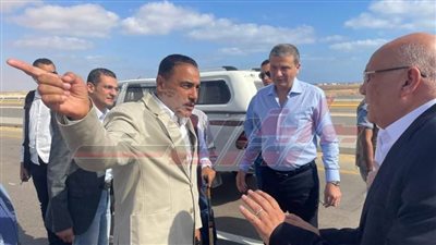 محافظ مطروح يستقبل وزير الزراعة لتفقد عدد من المشروعات 