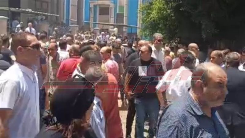 جانب من الجنازة