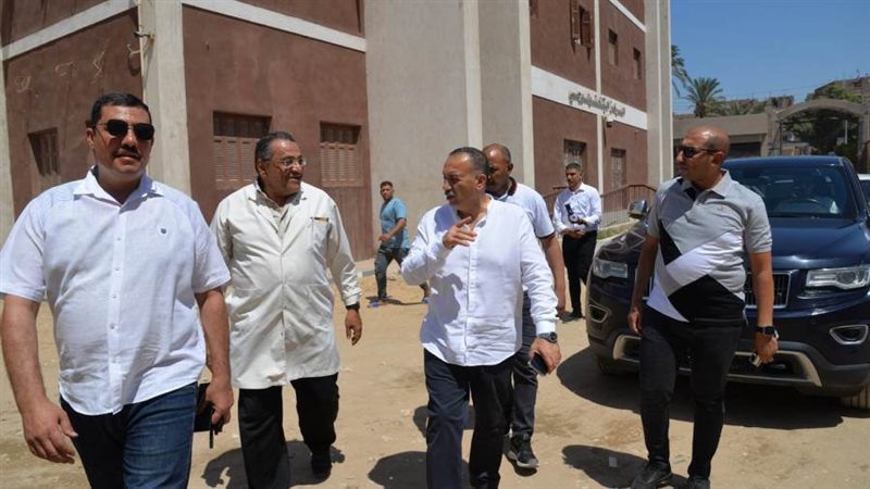 محافظ أسيوط يتفقد