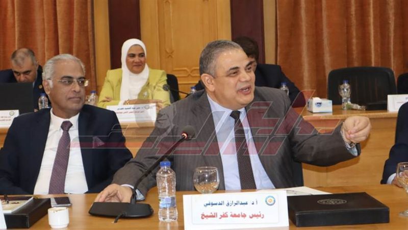 رئيس جامعة كفرالشيخ