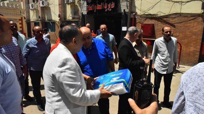 محافظ أسيوط يشهد