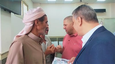 شاهد.. سكرتير مساعد البحيرة يتابع تقديم طلبات التصالح بالمراكز التكنولوجية وحملات النظافة والتجميل