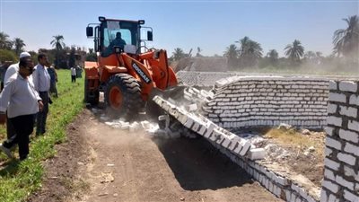 مع بدء الموجة الـ23.. محافظ المنيا يوجه بالتعامل الفوري مع المخالفات