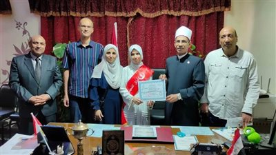 منطقة القاهرة الأزهرية تكرم أوائل الثانوية الأزهرية بالمنطقة 