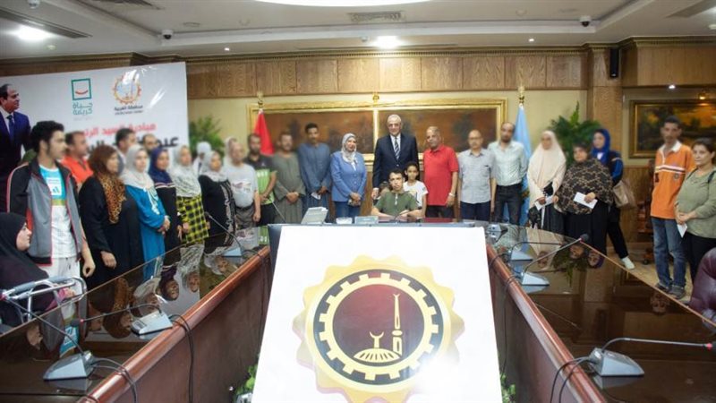 محافظ الغربية خلال