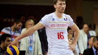 الزمالك يتعاقد مع الفرنسي نيكولاس مارشال لدعم فريق الطائرة 