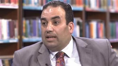 مستشار رئيس الوزراء العراقي ينفي ما تردد عن رفض واشنطن الانسحاب من العراق