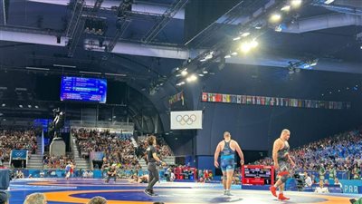 عبداللطيف منيع يخسر أمام لاعب تشيلي في ربع نهائي المصارعة وينتظر الترضية