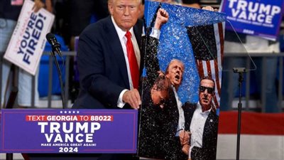 هجوم ترمب على هاريس يُربك حملة الجمهوريين الانتخابية