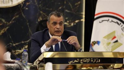 وزير الإنتاج الحربي يتفقد 