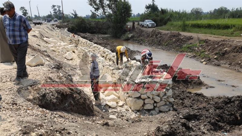 تبطين الترع