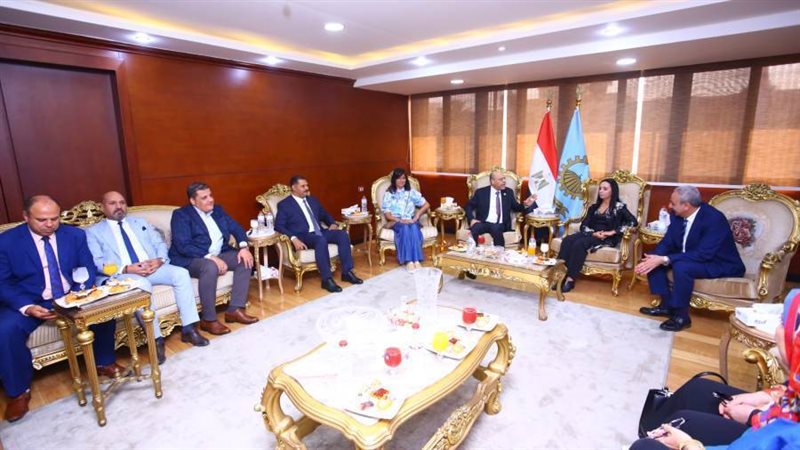 خلال اللقاء