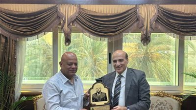 اتفاقية بين بتروتريد وميناء الاسكندرية لجمع الزيوت البحرية