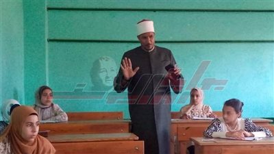 رئيس المنطقة الأزهرية يتابع امتحانات الدور الثاني للشهادتين الابتدائية والإعدادية