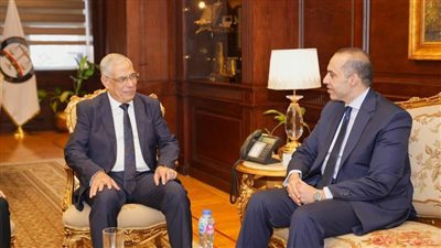 النائب العام يستقبل وزير الشؤون النيابية والقانونية