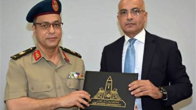 معهد اللغات للقوات المسلحة يوقع بروتوكول تعاون مع جامعة عين شمس