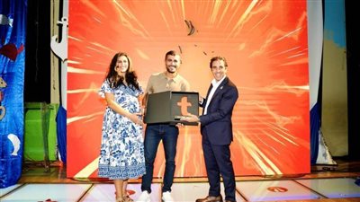 طلبات تفتتح متجر مظلم تفاعلي لمارت في كيدزانيا كواجهة للأطفال لاستكشاف عالم التجارة الإلكترونية