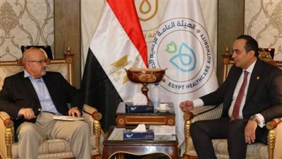 الرعاية الصحية والصحة العالمية يناقشان ملفات التعاون المشترك