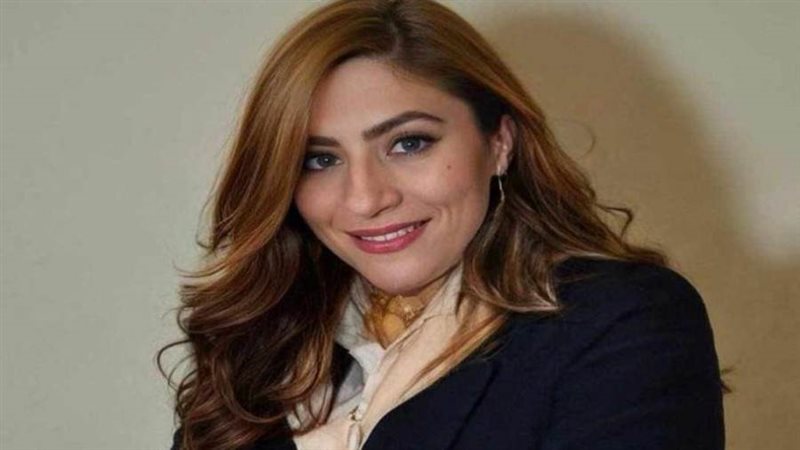 الدكتورة منال متولي