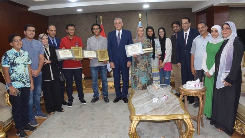 جانب من تكريم أوائل