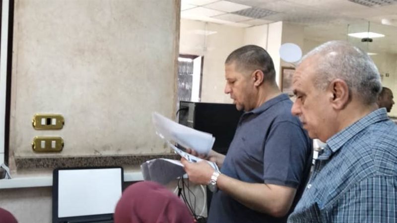 سكرتير مساعد البحيرة