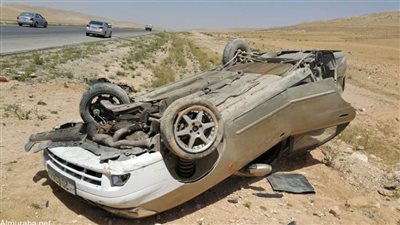 إصابة 5 أشخاص في انقلاب سيارة بالطريق الصحراوي بأسوان 