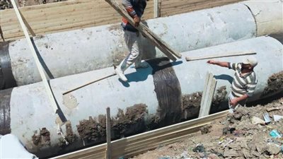  بالصور.. محافظ الغربية يتابع أعمال تغطية ترعة البسيوني فى مدينة بسيون