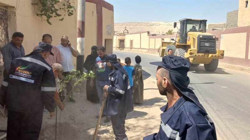 تشجير ونظافة مسار