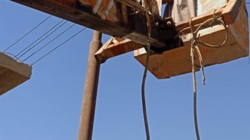 تركيب كشافات الإنارة