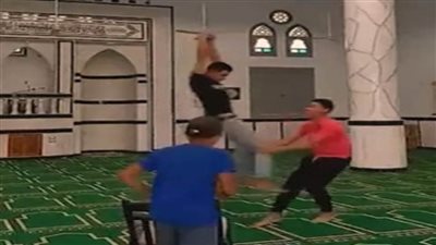 عاجل..بسبب فيديو اللعب داخل المسجد.. إحالة مدير أوقاف الدقهلية للجنة القيم 