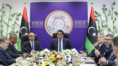المجلس الرئاسي الليبي يجتمع مع أعضاء اللجنة العسكرية (5+5)