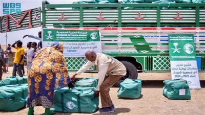 مركز الملك سلمان للإغاثة يوزع مساعدات إنسانية وحقائب إيوائية في السودان