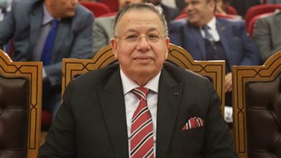 نقيب الأشراف يشيد بجهود الرئيس السيسي لوقف إطلاق النار في غزة 