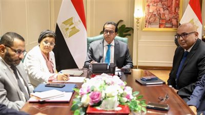 وزير الصحة يجتمع بشركة حلول تكنولوجية واستشارات وخدمات بحثية صحية