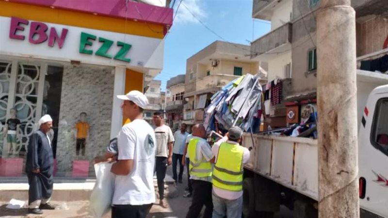 حملة مكبرة لإزالة